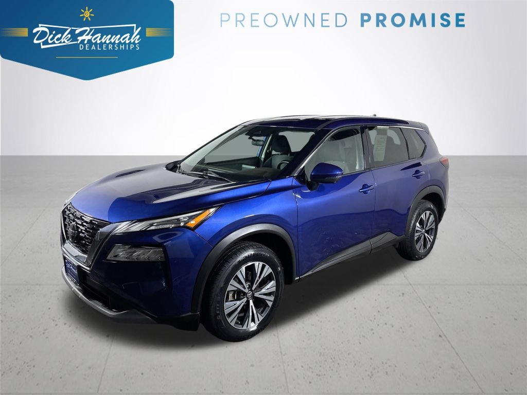 Used 2021 Nissan Rogue SV image 1