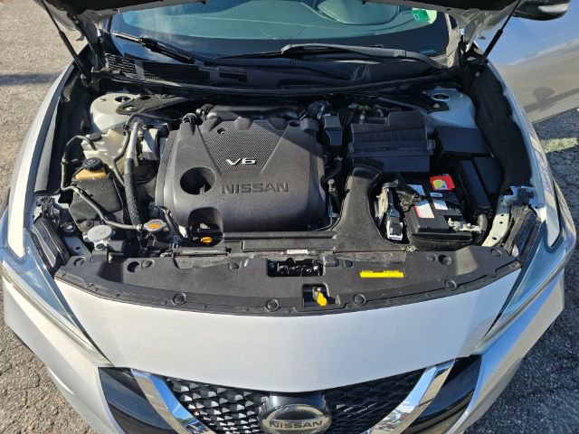 Used 2020 Nissan Maxima 3.5 SL w/ Floor Mat Group image 13