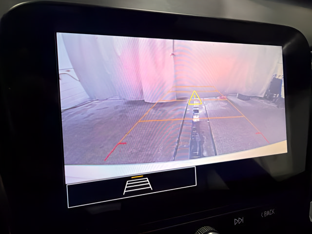 Used 2021 Chevrolet Malibu LT FWD image 21