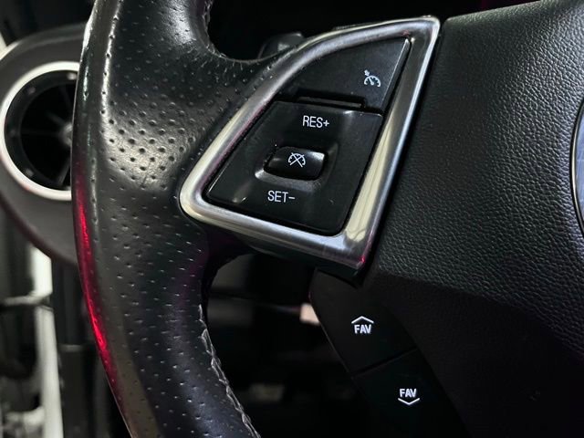 Used 2017 Chevrolet Camaro SS RWD image 17