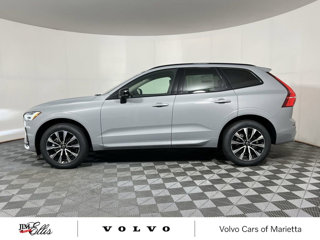 New 2025 Volvo XC60 B5 Core w/ Climate Package image 5