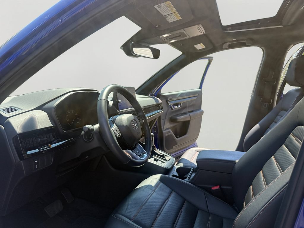 Used 2024 Honda CR-V Sport Touring image 9