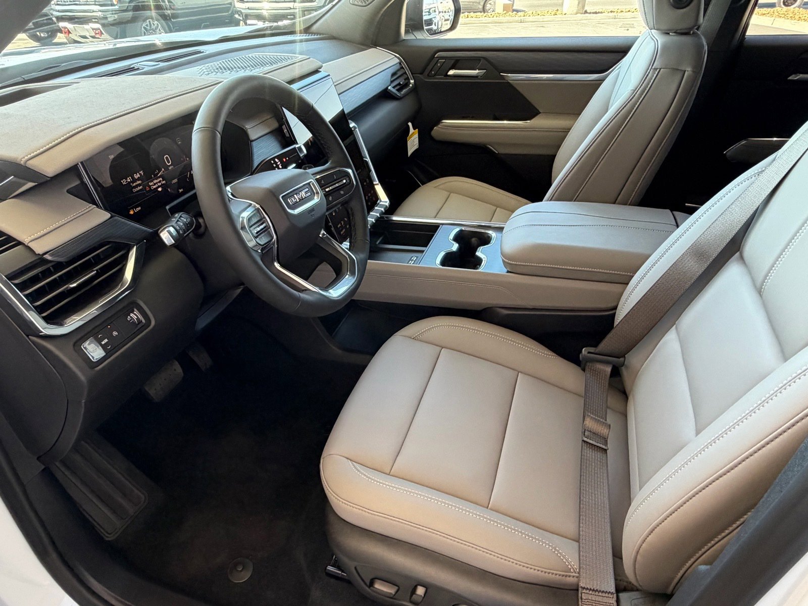 New 2026 GMC Acadia Elevation w/ Elevation Premium Package image 17