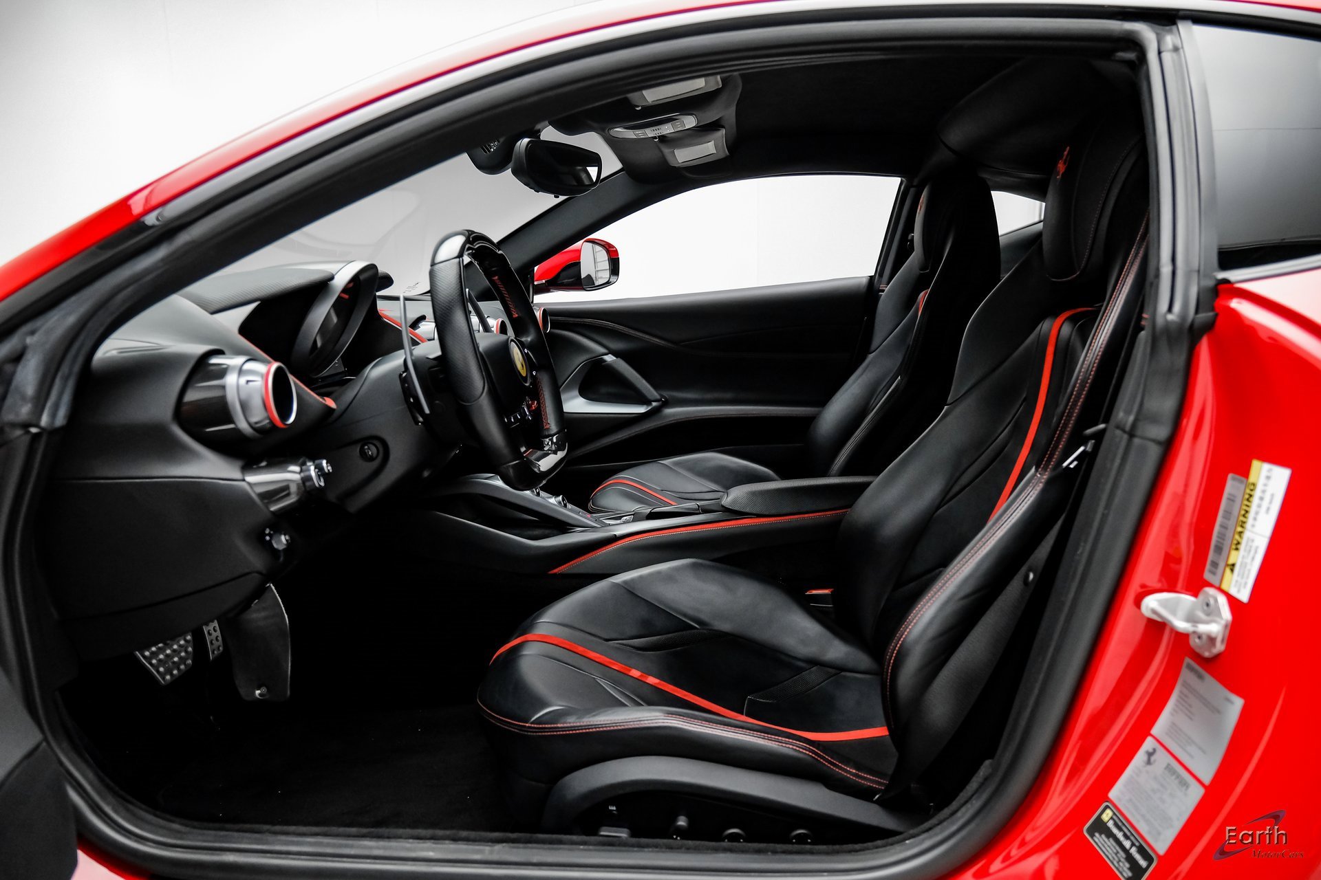 Used 2018 Ferrari 812 Superfast image 41