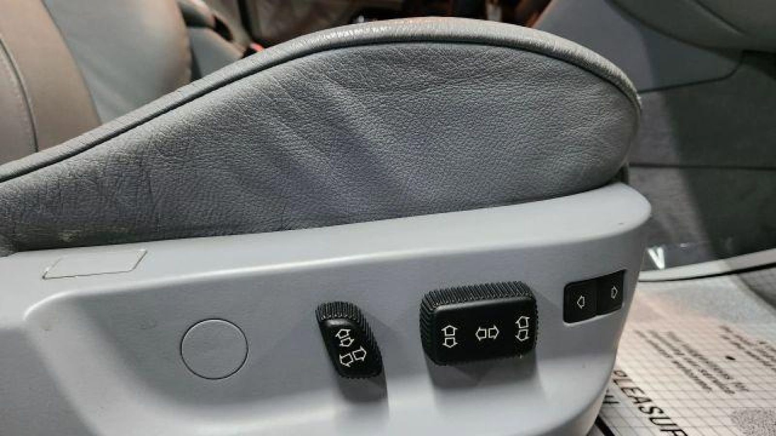 Used 1999 BMW 528i Sedan RWD image 17