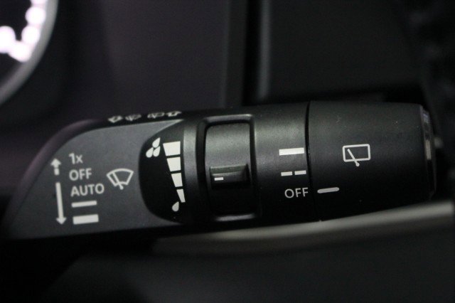 Used 2022 Mitsubishi Outlander SEL image 12