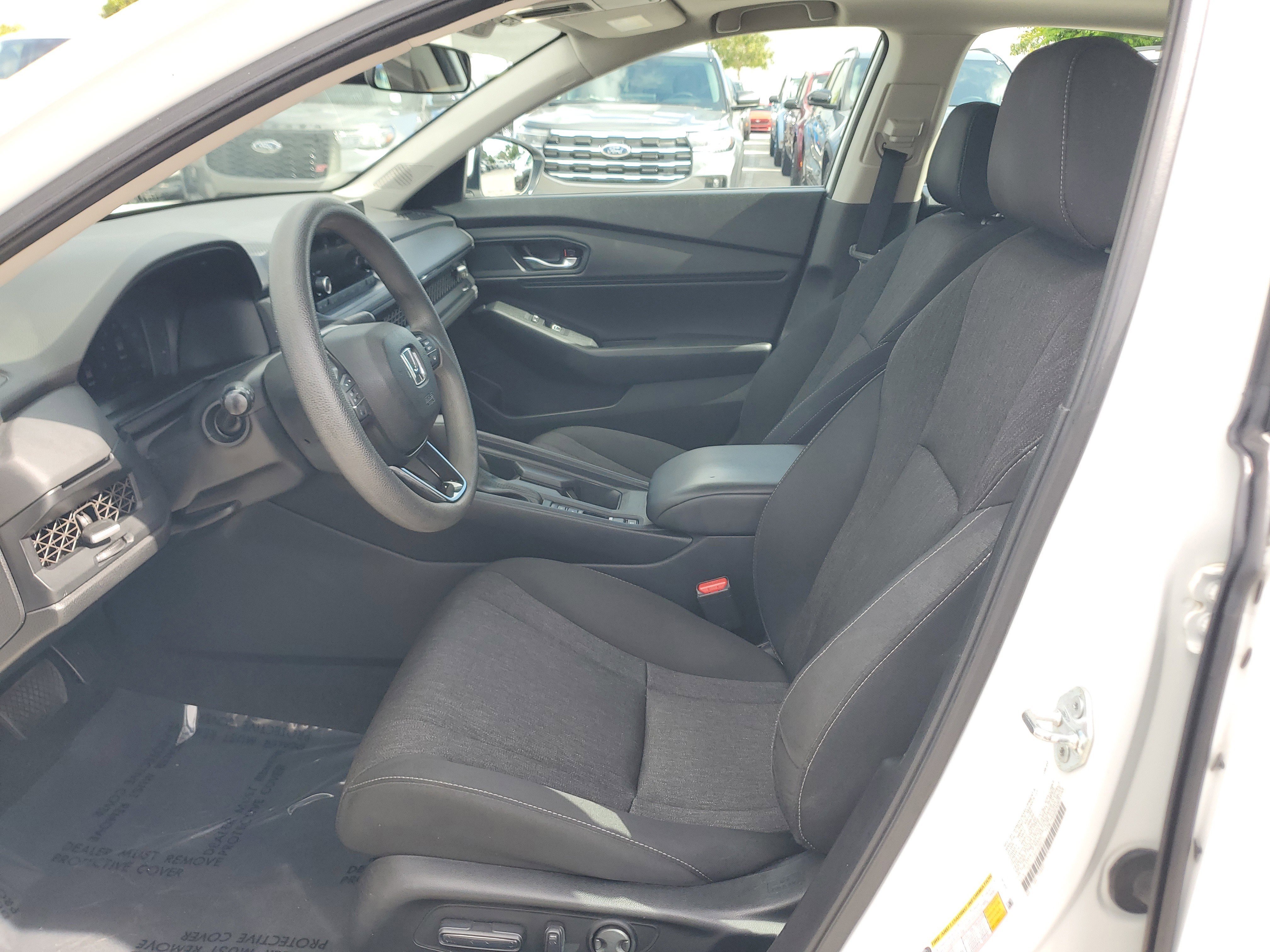 Used 2023 Honda Accord EX image 17