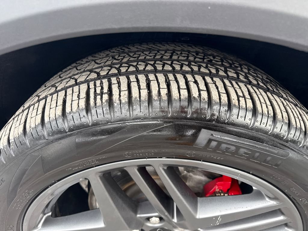 Used 2025 Ford Explorer ST w/ Sun And Sound Package image 27