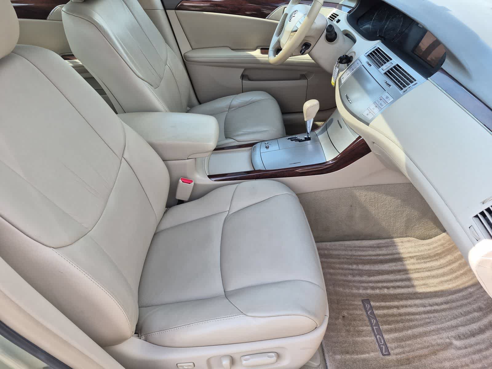 Used 2008 Toyota Avalon XLS FWD image 23