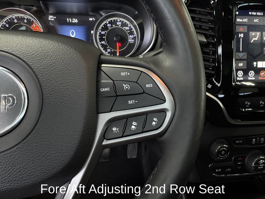 Used 2019 Jeep Cherokee Limited w/ Luxury Group AWD/4WD image 17