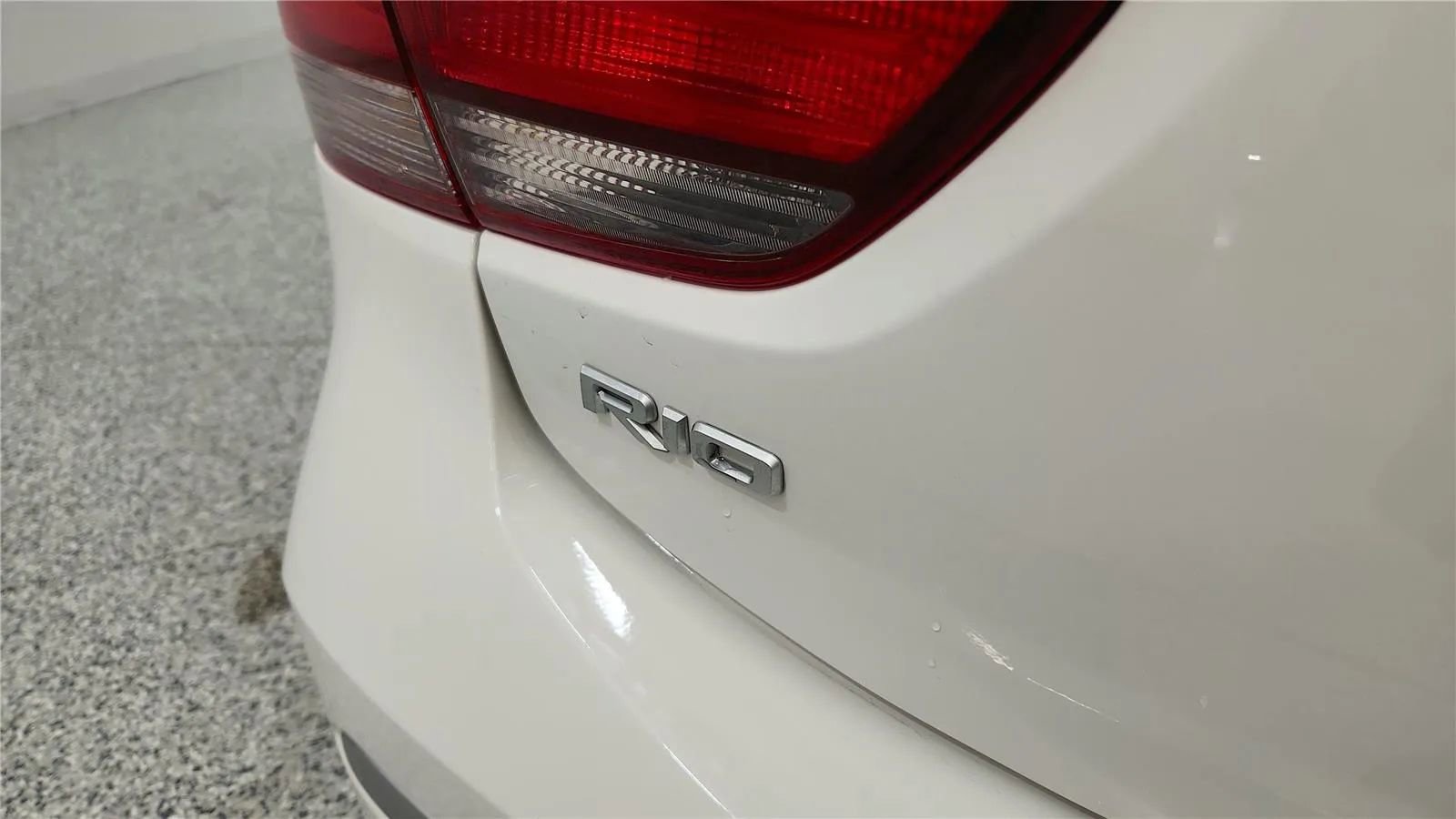 Used 2023 Kia Rio S w/ Technology Package image 17