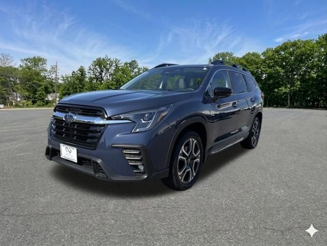 Used 2025 Subaru Ascent Limited w/ Popular Package #1 AWD/4WD image 4