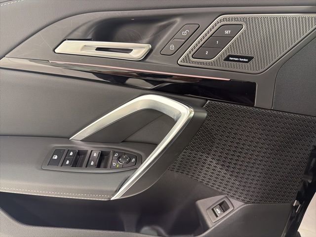 Used 2026 BMW X1 xDrive28i w/ Convenience Package image 11