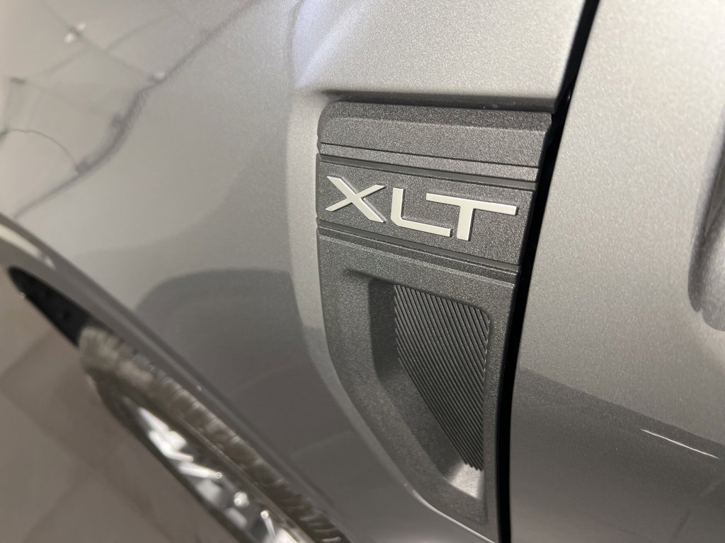 New 2026 Ford Maverick XLT w/ XLT Luxury Package image 36