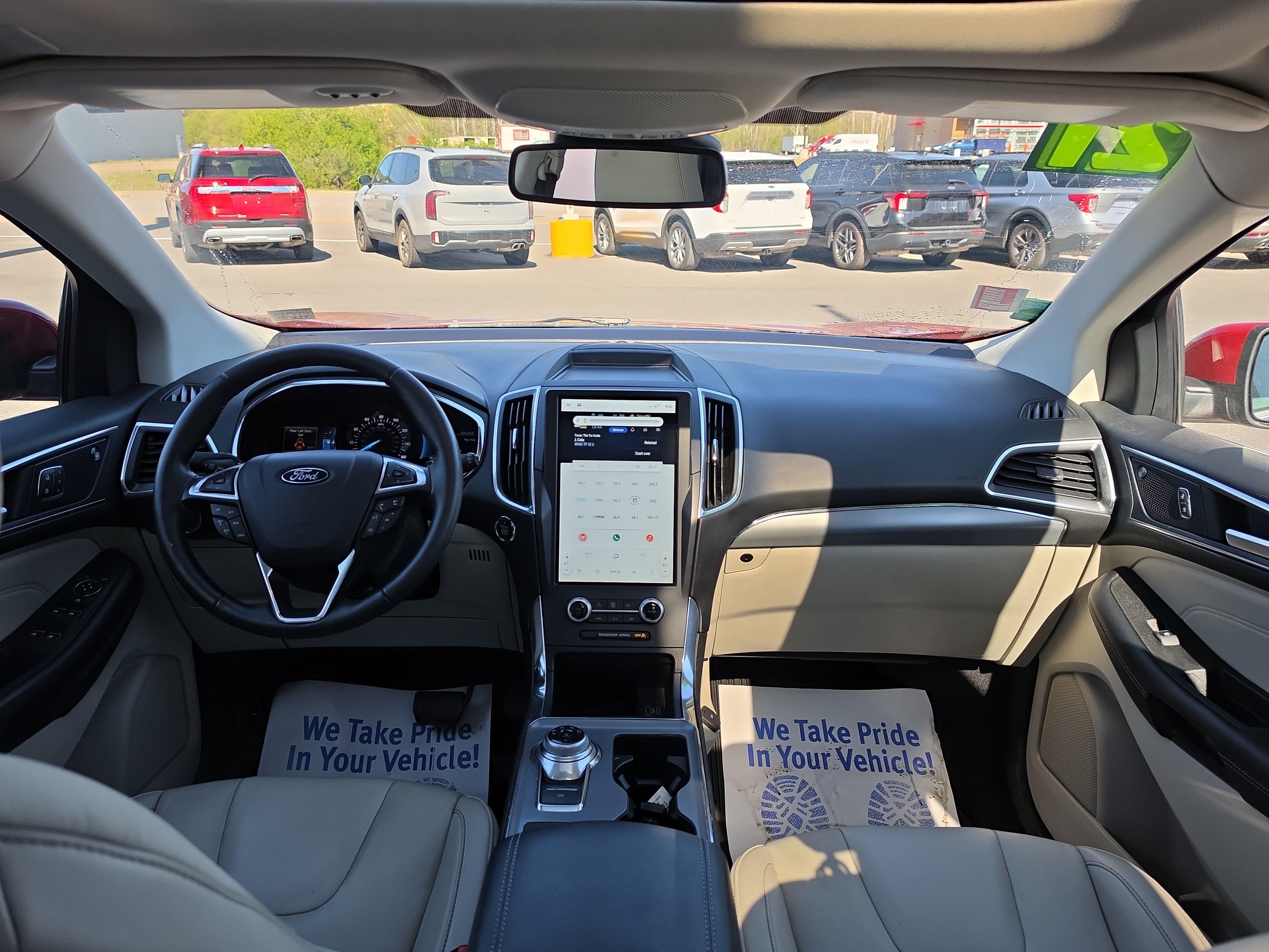 Used 2021 Ford Edge Titanium w/ Class II Trailer Tow Package AWD/4WD image 15