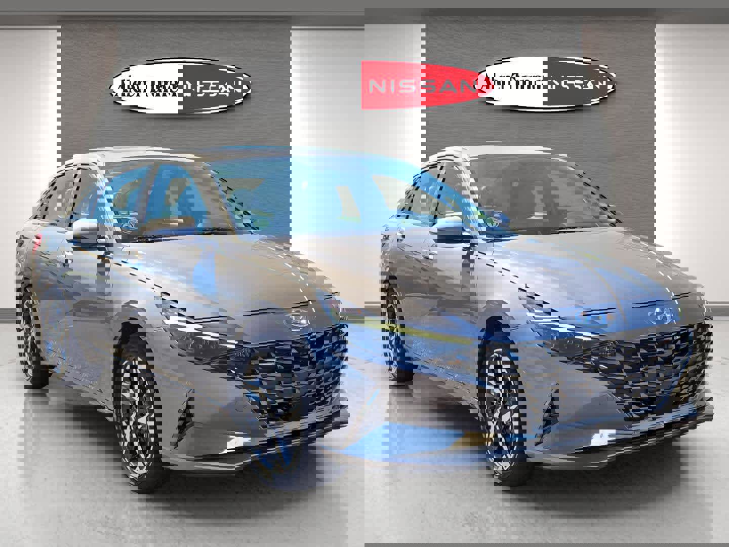 Used 2023 Hyundai Elantra Limited