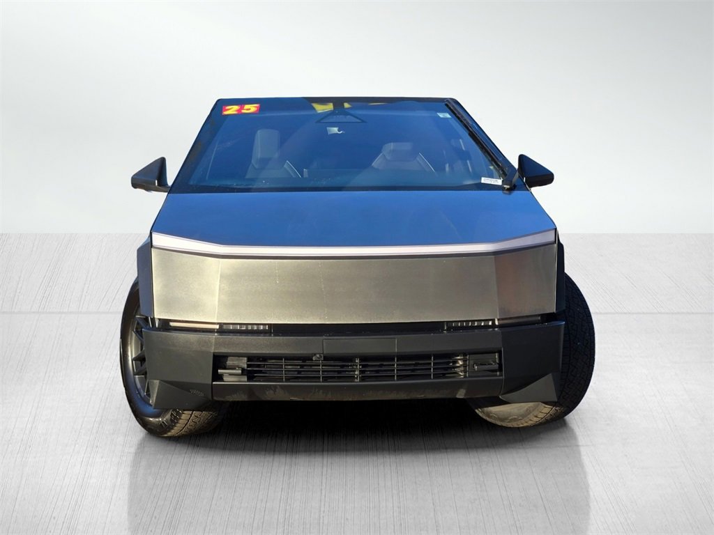Used 2025 Tesla Cybertruck AWD Crew Cab image 2