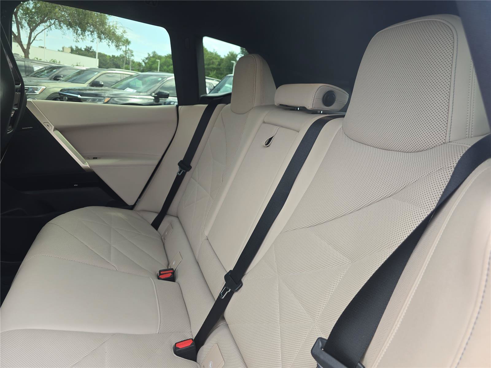 Certified 2024 BMW iX xDrive50 w/ Convenience Package AWD/4WD image 13