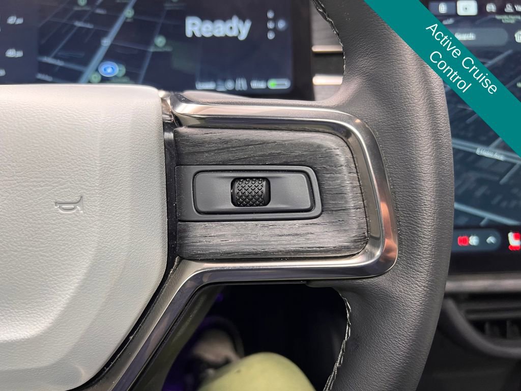 Used 2025 Rivian R1S Adventure AWD/4WD image 10