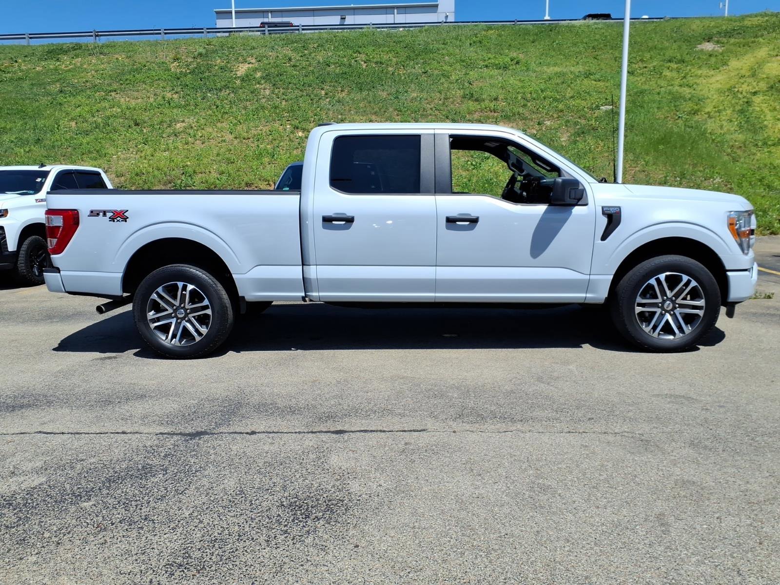 Used 2022 Ford F150 XL w/ STX Appearance Package AWD/4WD image 6