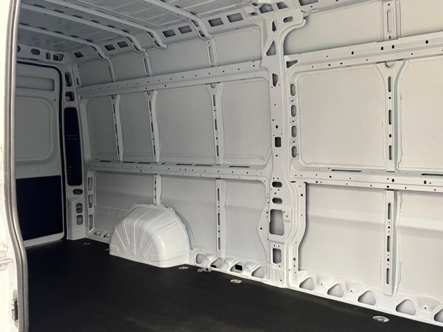 Used 2024 RAM ProMaster 3500 image 11