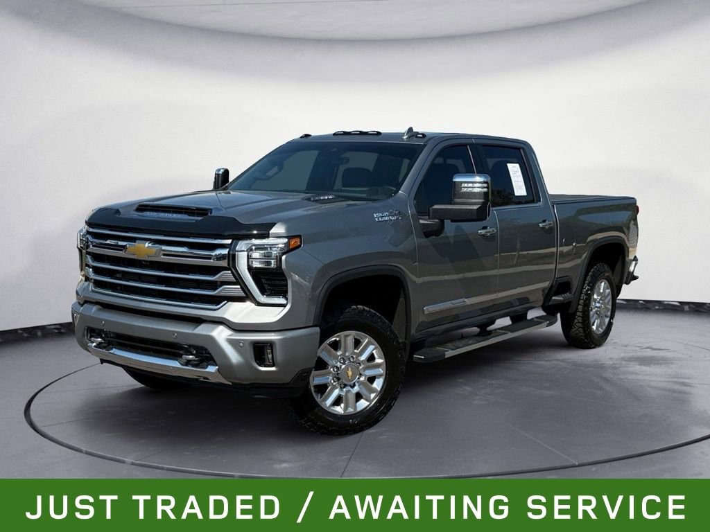 Used 2024 Chevrolet Silverado 2500 High Country w/ High Country Premium Package AWD/4WD image 1