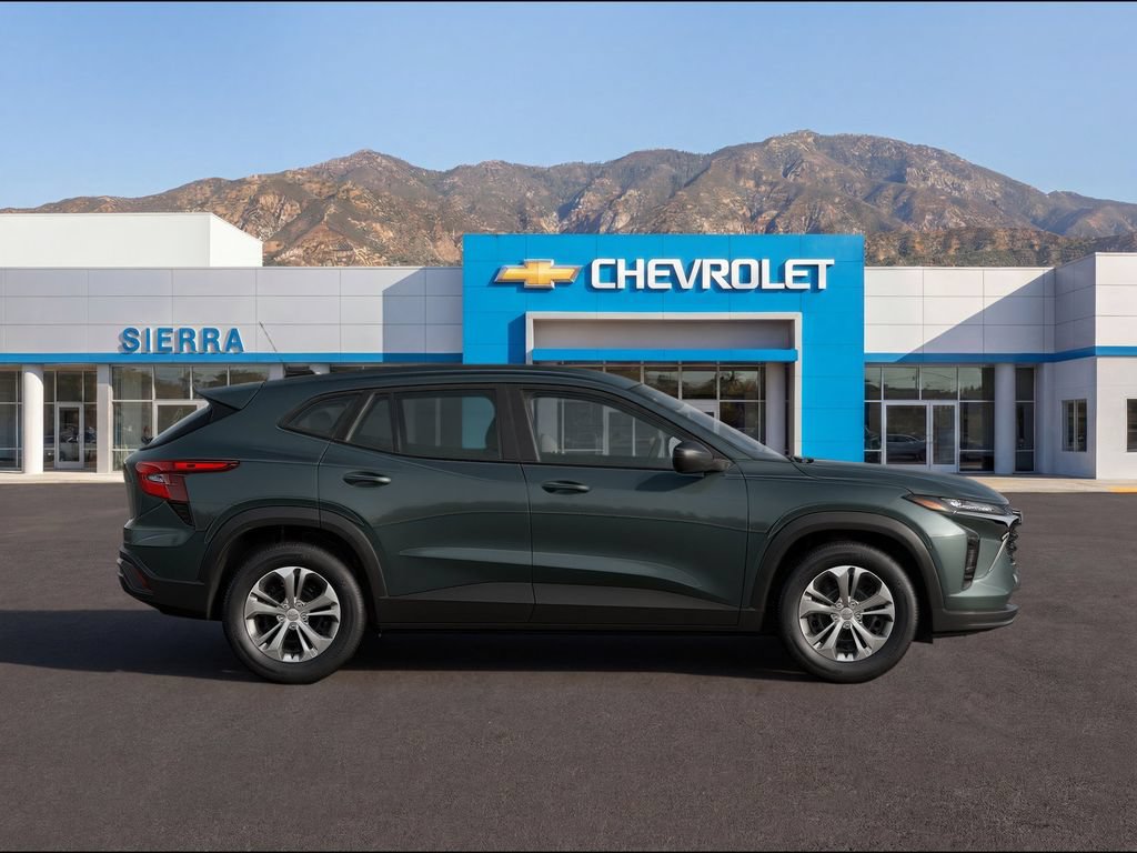 New 2026 Chevrolet Trax LS w/ LS Convenience Package FWD image 4