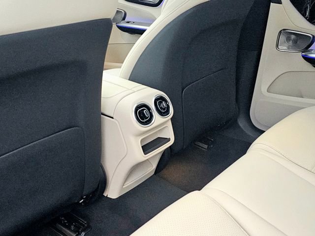 New 2026 Mercedes-Benz GLC 300 4MATIC image 24