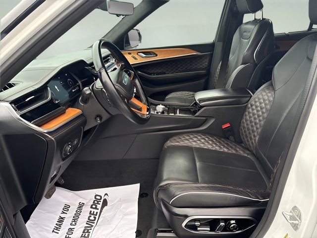 Used 2022 Jeep Grand Cherokee Summit image 6