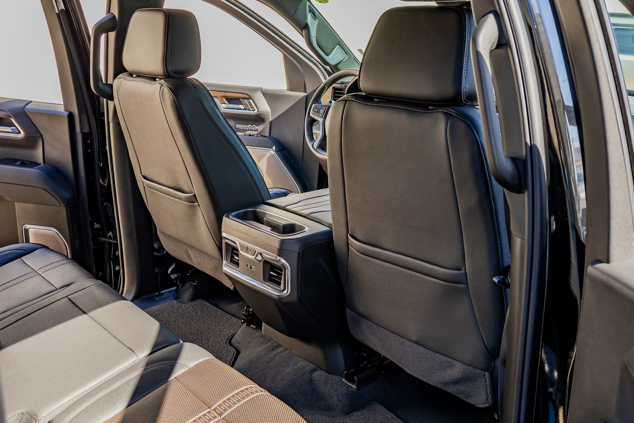 Used 2026 Chevrolet Silverado 1500 High Country w/ Midnight Edition image 32
