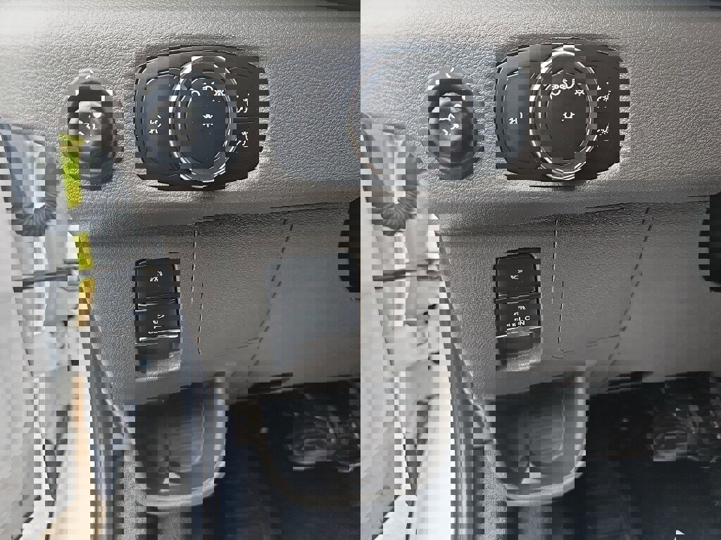 Used 2023 Ford Transit 250 Low Roof w/ Exterior Upgrade Package RWD image 10