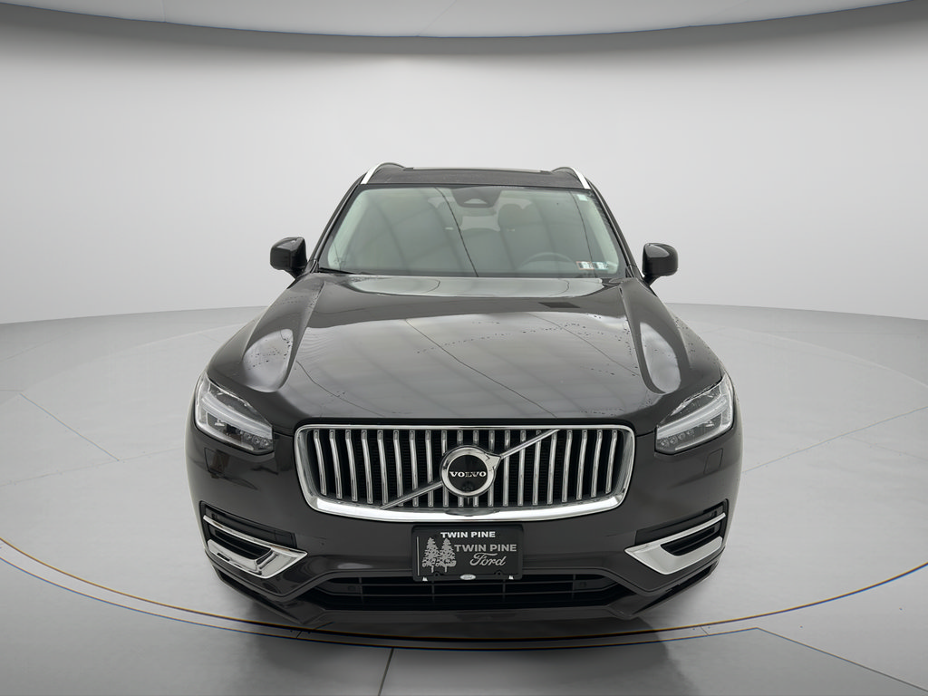 Used 2023 Volvo XC90 B6 Plus w/ Protection Package AWD/4WD image 2