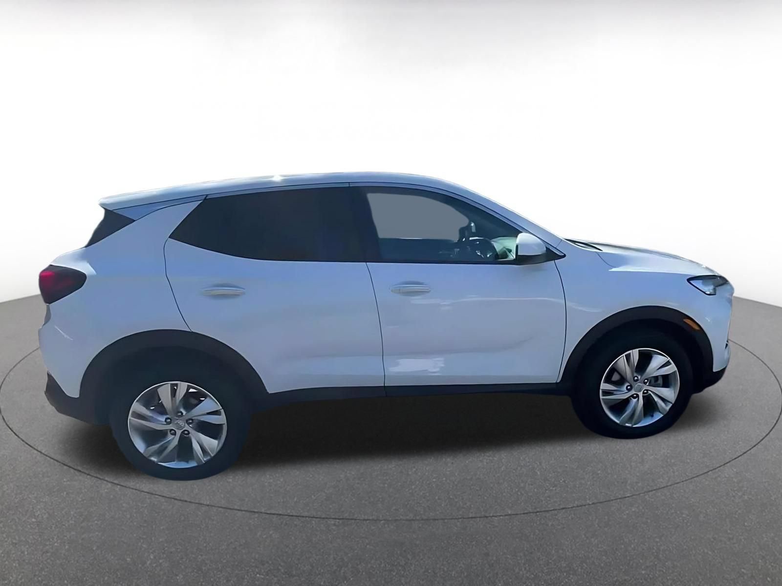 Used 2025 Buick Encore GX Preferred FWD image 16