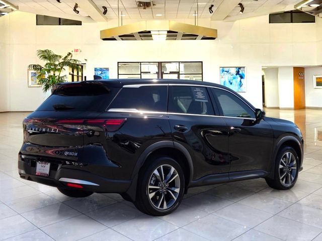 Used 2026 INFINITI QX60 Pure w/ Cargo Package AWD/4WD image 5