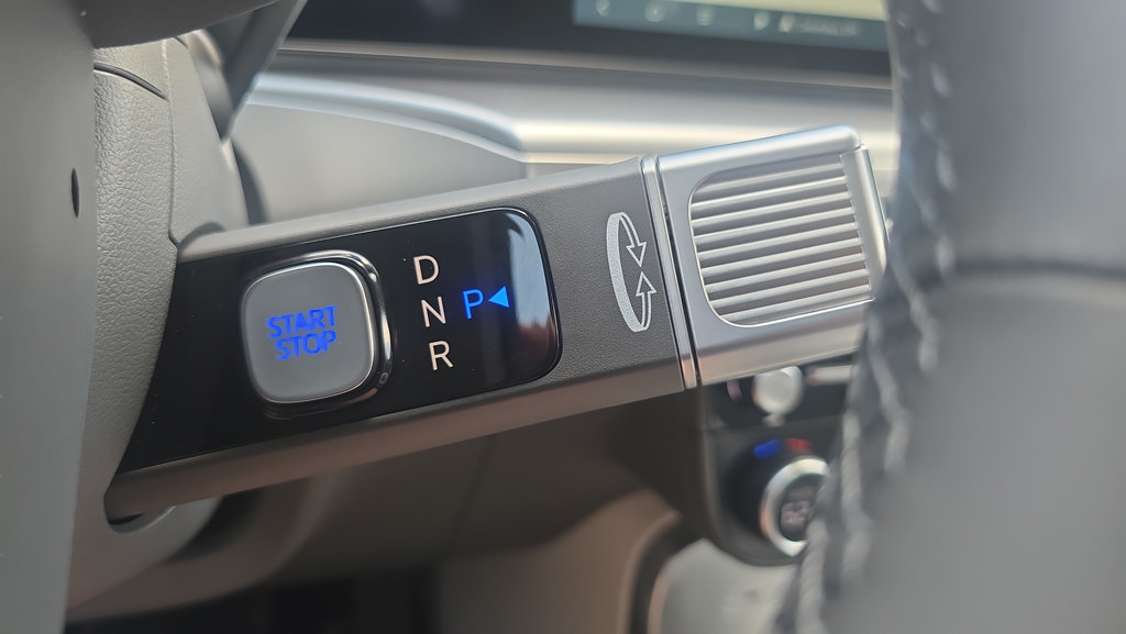New 2026 Hyundai Ioniq 9 SE AWD/4WD image 22