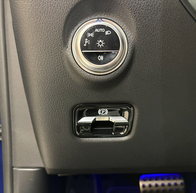 New 2026 Mercedes-Benz C 300 Sedan image 20