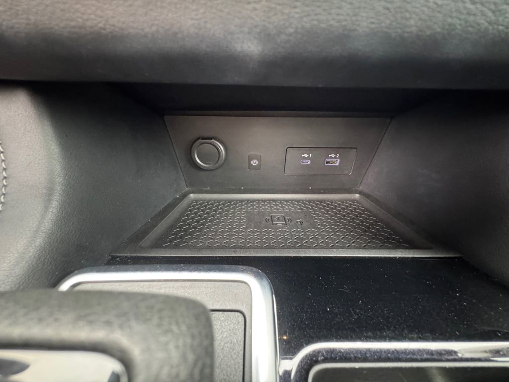 Used 2022 Nissan Pathfinder SL w/ SL Premium Package FWD image 22