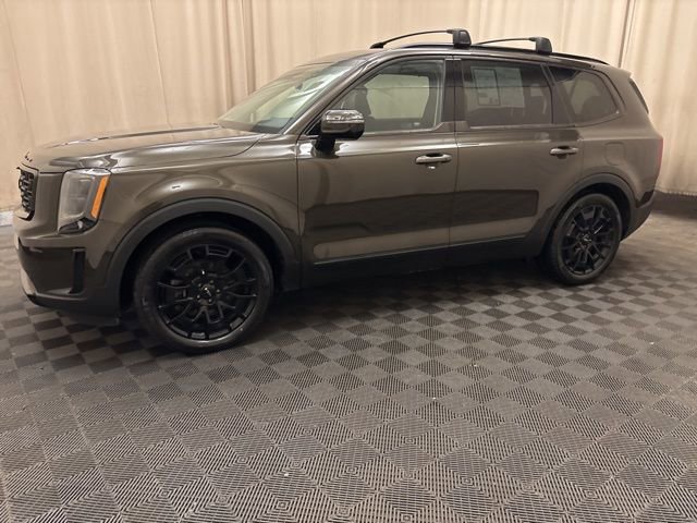 Certified 2022 Kia Telluride SX w/ SX Prestige Package image 8