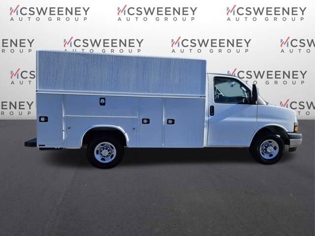 New 2025 Chevrolet Express 3500 w/ Power Convenience Package RWD image 6