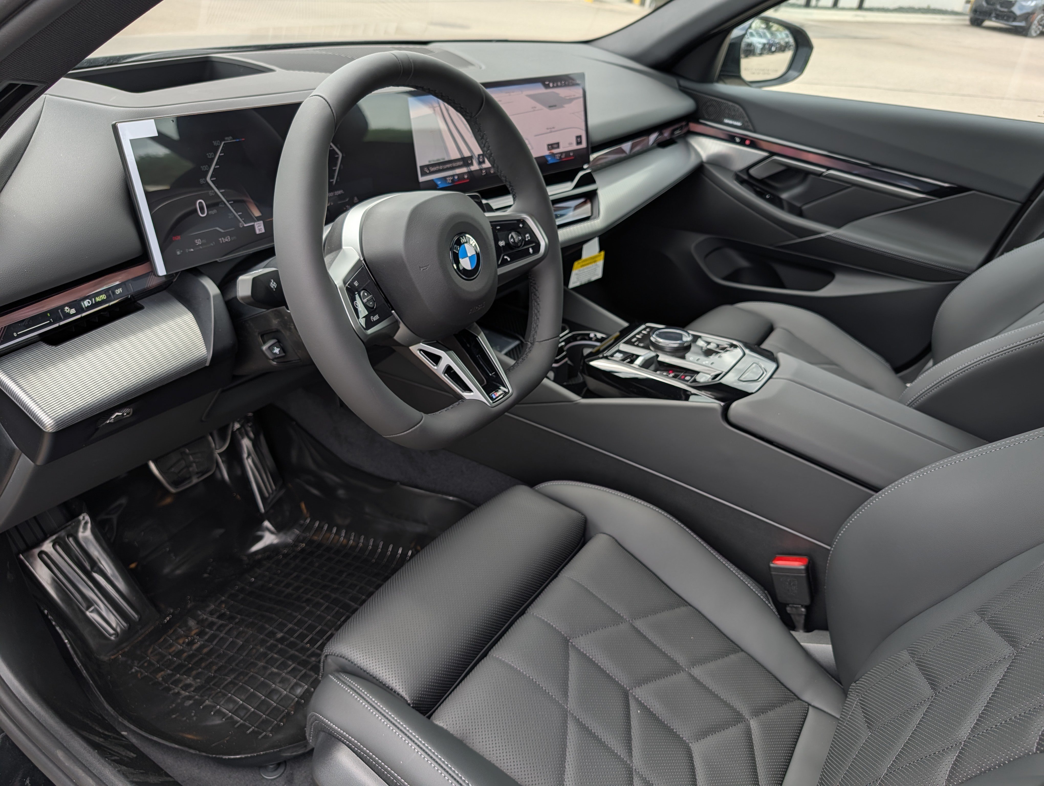 New 2027 BMW 530i xDrive w/ M Sport Package AWD/4WD image 5