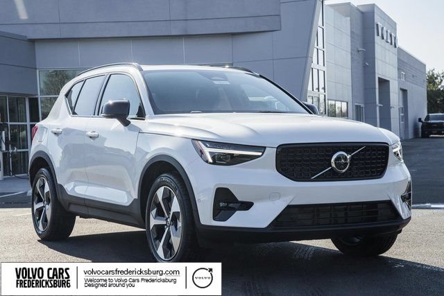 New 2026 Volvo XC40 B5 Plus w/ Protection Package Premier AWD/4WD image 1