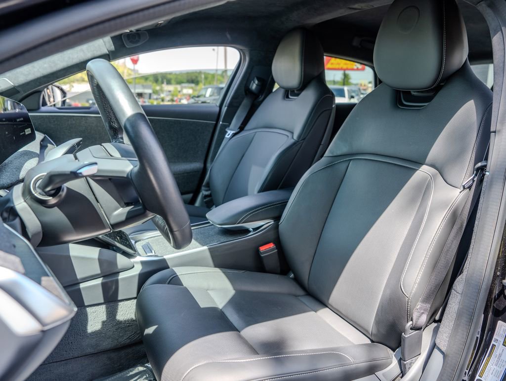 Used 2024 Lucid Air Pure image 17