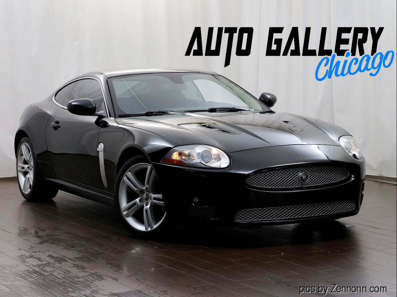 Used 2009 Jaguar XKR R RWD image 1