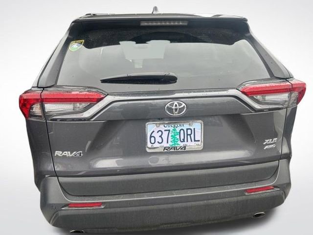 Used 2025 Toyota RAV4 XLE Premium image 7