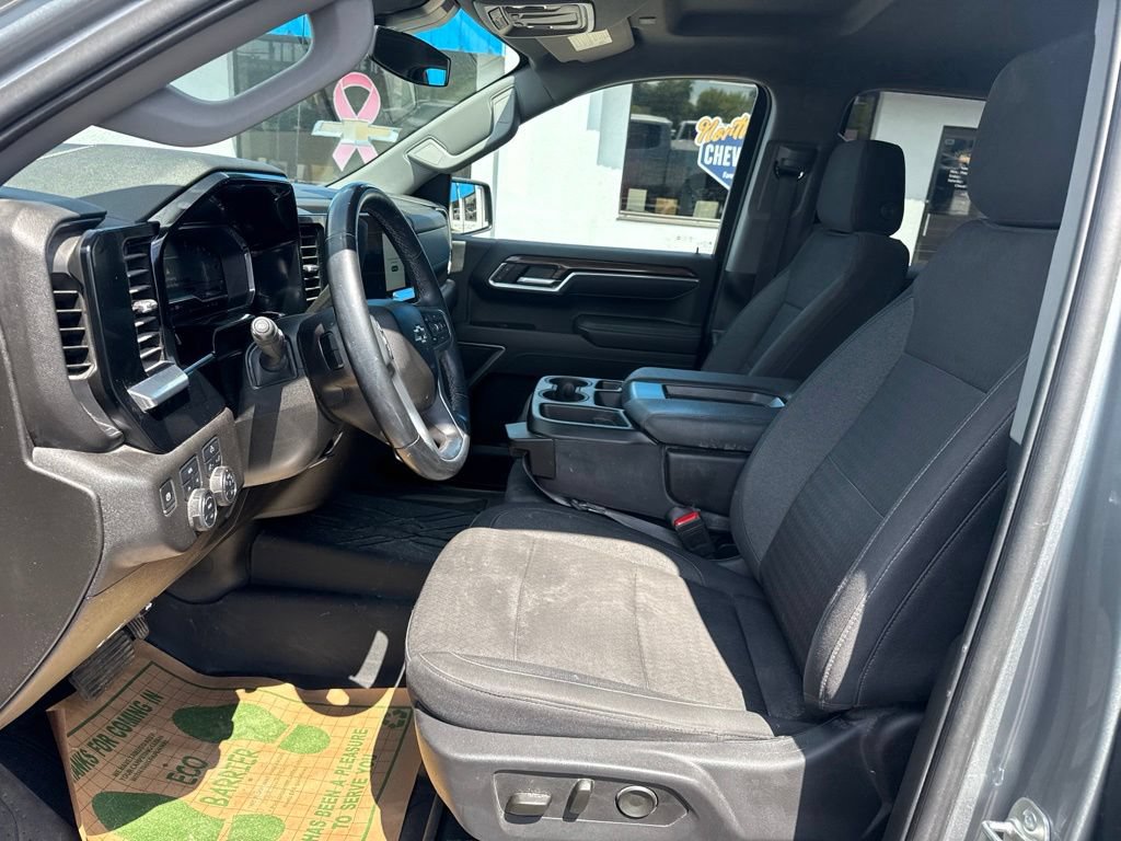 Certified 2025 Chevrolet Silverado 1500 RST w/ Protection Package AWD/4WD image 19