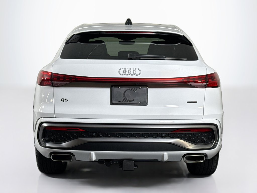 Used 2025 Audi Q5 Premium Plus AWD/4WD image 4