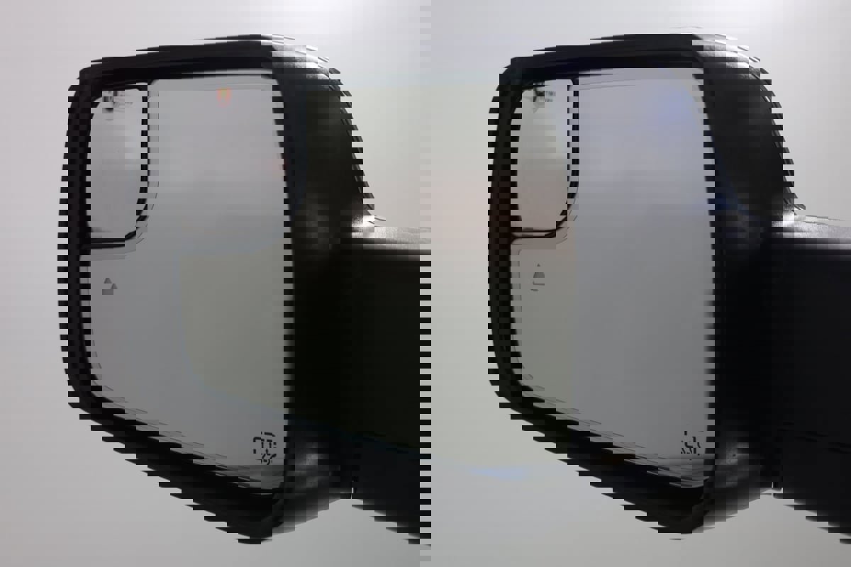 Used 2020 RAM 1500 Limited image 17