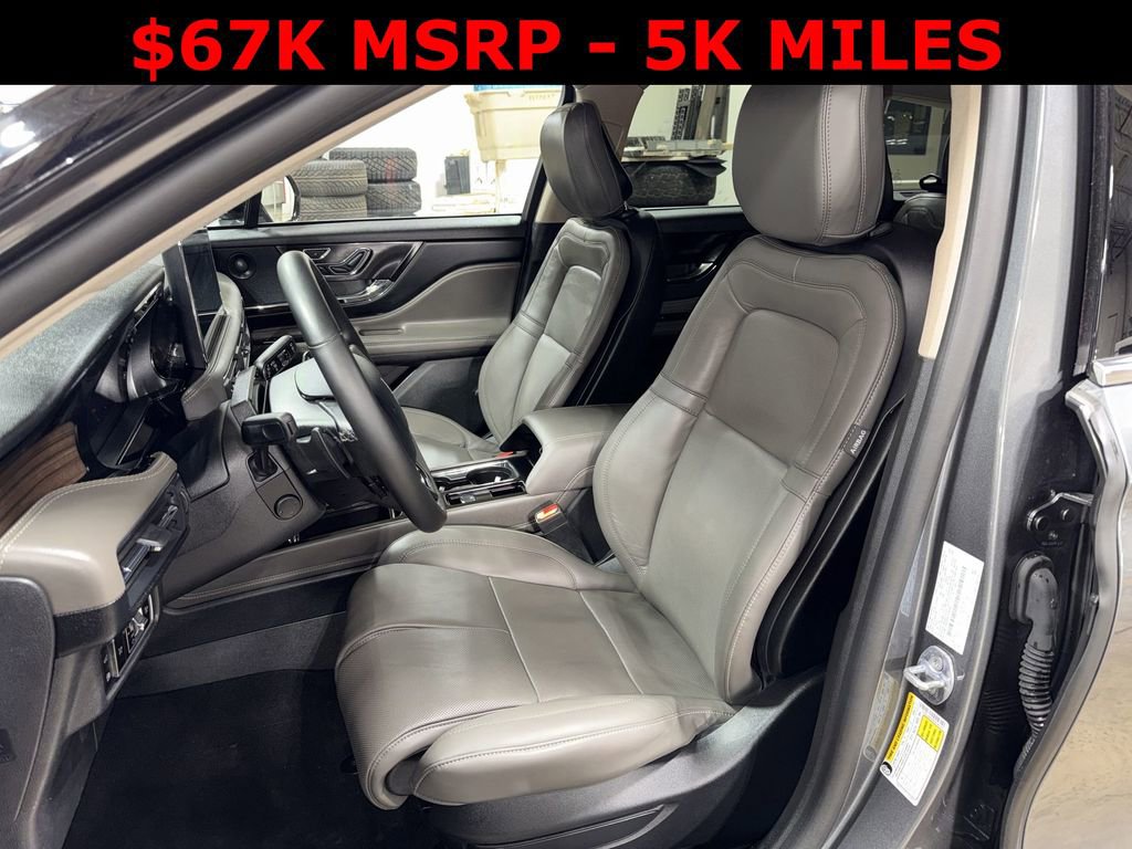 Used 2025 Lincoln Corsair Grand Touring w/ Equipment Group 302A image 13