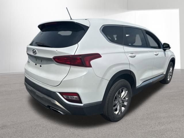Used 2020 Hyundai Santa Fe SE FWD image 4