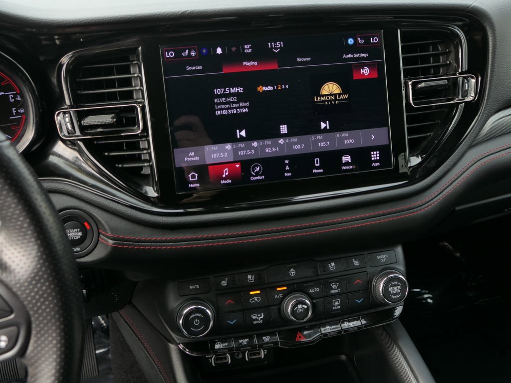 Used 2024 Dodge Durango GT image 15